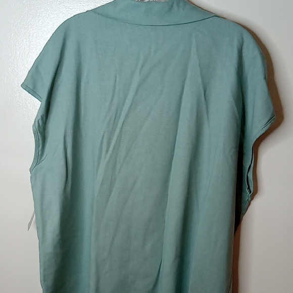 NWT Express Women's Size XL Light Green Button-Down Shirt - Picture 6 of 8